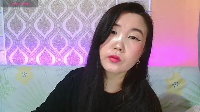 Snapshot of Bet_Lu chatting on 03-14-25, 04:21 Bet Lu online show from 03-14-25, 04:21