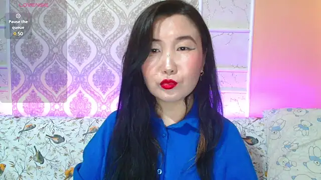 Snapshot of Bet_Lu chatting on 03-15-25, 09:30 Bet Lu online show from 03-15-25, 09:30