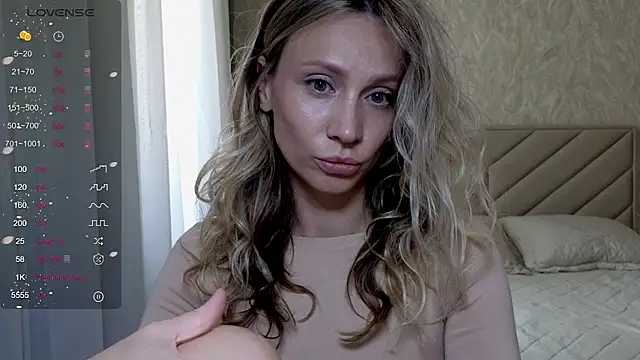 Alice Wonders online show from 05-08-26, 07:14