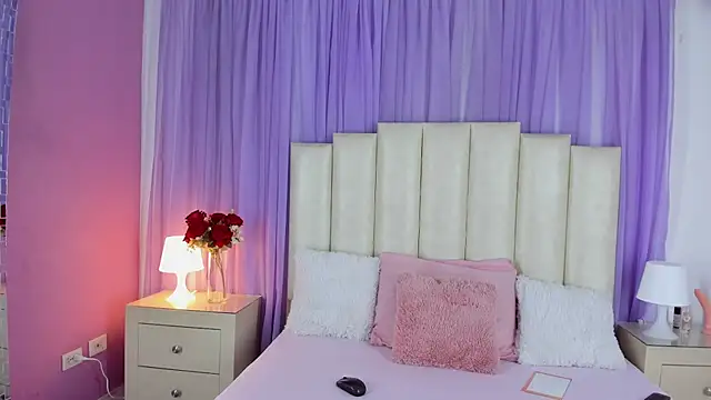 lulumars online show from 12-18-24, 04:09