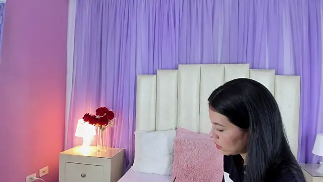 lulumars online show from 12-24-24, 04:11