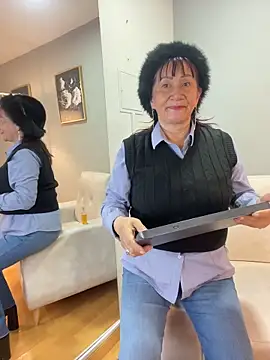 Savvanahh online show from 02-14-26, 12:02