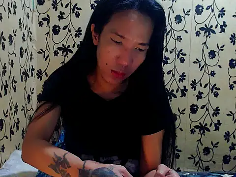 Snapshot of AsianNaughtiesMistress chatting on 02-13-26, 11:17 AsianNaughtiesMistress online show from 02-13-26, 11:17