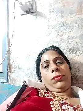 Snapshot of Manmohini123 chatting on 01-20-25, 12:18 Manmohini123 online show from 01-20-25, 12:18