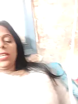 Snapshot of Manmohini123 chatting on 01-25-25, 09:26 Manmohini123 online show from 01-25-25, 09:26