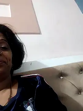 Snapshot of Manmohini123 chatting on 02-06-25, 03:48 Manmohini123 online show from 02-06-25, 03:48