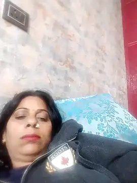 Snapshot of Manmohini123 chatting on 02-12-25, 09:31 Manmohini123 online show from 02-12-25, 09:31