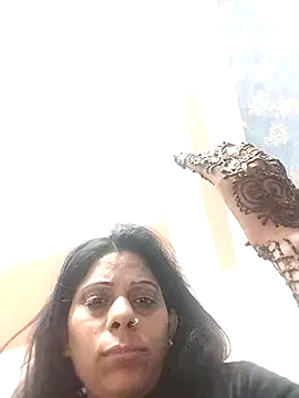 Snapshot of Manmohini123 chatting on 02-14-25, 04:31 Manmohini123 online show from 02-14-25, 04:31