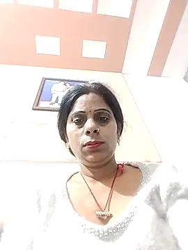 Snapshot of Manmohini123 chatting on 02-21-25, 04:05 Manmohini123 online show from 02-21-25, 04:05