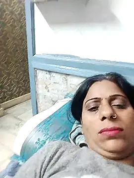 Snapshot of Manmohini123 chatting on 02-23-25, 04:35 Manmohini123 online show from 02-23-25, 04:35