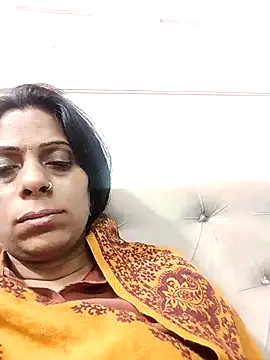 Snapshot of Manmohini123 chatting on 03-02-25, 02:10 Manmohini123 online show from 03-02-25, 02:10