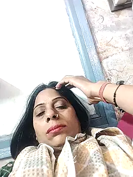 Snapshot of Manmohini123 chatting on 03-04-25, 10:46 Manmohini123 online show from 03-04-25, 10:46