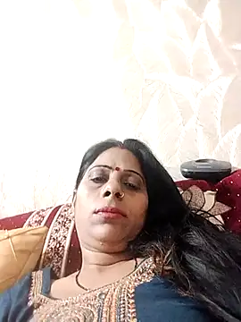 Snapshot of Manmohini123 chatting on 03-11-25, 12:06 Manmohini123 online show from 03-11-25, 12:06