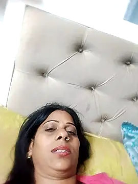 Snapshot of Manmohini123 chatting on 03-19-25, 04:13 Manmohini123 online show from 03-19-25, 04:13