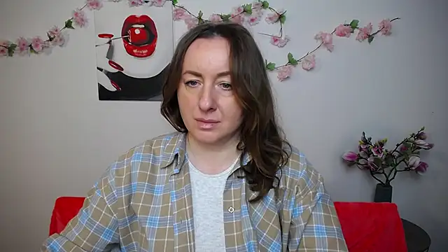 Abby Taylorr online show from 11-09-25, 07:06