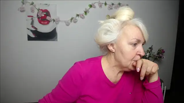 BlondyLeeBest online show from 02-09-26, 07:29