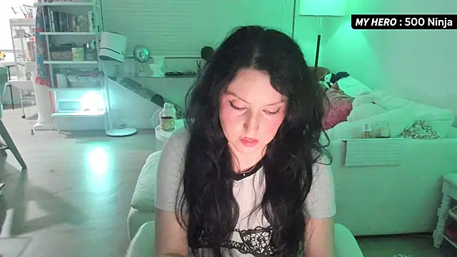 Vesaaa online show from 10-15-25, 05:40