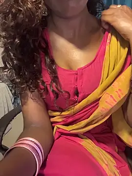 Snapshot of Indian-Squirt chatting on 03-31-26, 09:21 Indian-Squirt online show from 03-31-26, 09:21