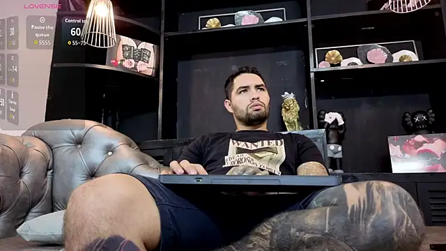 Snapshot of matteosantos chatting on 11-04-25, 11:42 matteosantos online show from 11-04-25, 11:42