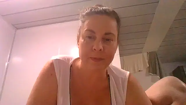 fulloferotic online show from 05-02-26, 10:37