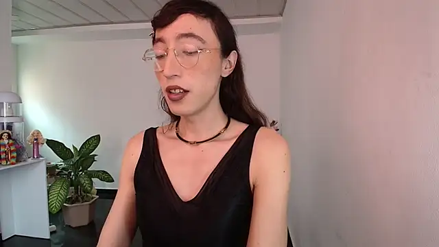 NicoleCortez online show from 02-23-25, 06:34