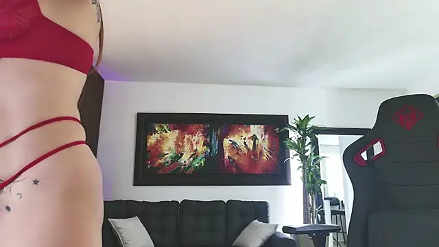 Snapshot of TatianaMlf chatting on 01-23-25, 05:10 TatianaMlf online show from 01-23-25, 05:10