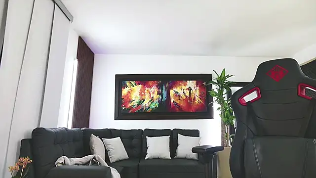 Snapshot of TatianaMlf chatting on 02-06-25, 04:14 TatianaMlf online show from 02-06-25, 04:14