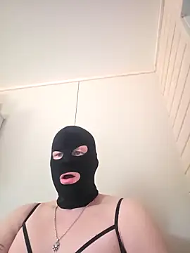 Snapshot of Papiercedbisex chatting on 04-03-26, 12:36 Papiercedbisex online show from 04-03-26, 12:36