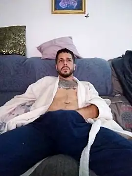 Snapshot of LoGaNfree88 chatting on 01-22-25, 05:06 LoGaNfree88 online show from 01-22-25, 05:06