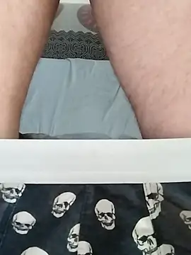 LoGaNfree88 online show from 11-01-25, 07:54