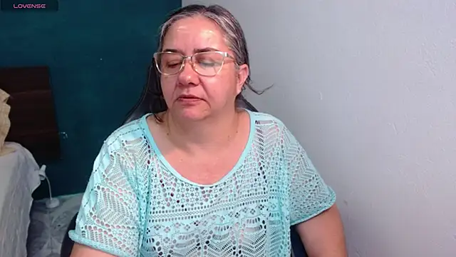 scaelettdubois online show from 06-02-26, 02:24