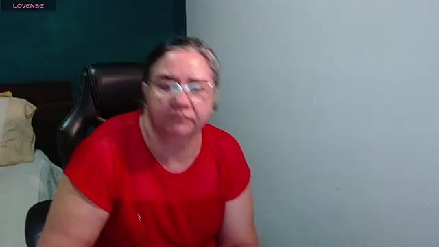 scaelettdubois online show from 06-17-26, 11:38