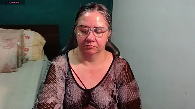 scaelettdubois online show from 06-21-26, 09:12