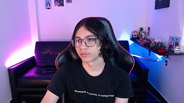 malik harrison   online show from 12-09-24, 02:49