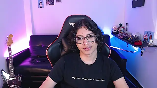 malik harrison   online show from 12-09-24, 05:52