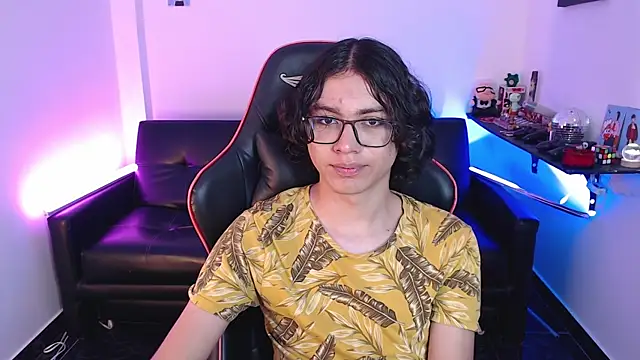 malik harrison   online show from 12-17-24, 05:47