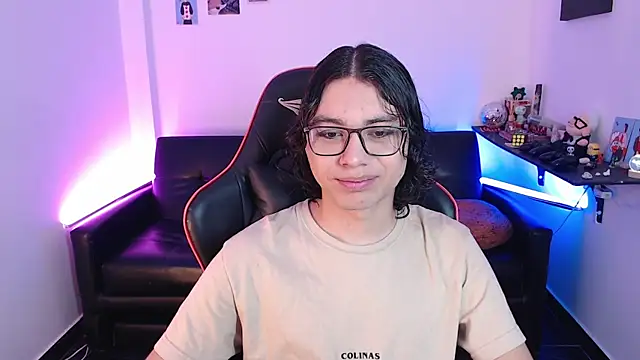 malik harrison   online show from 02-03-25, 02:24