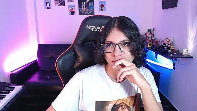 malik harrison   online show from 02-10-25, 04:58