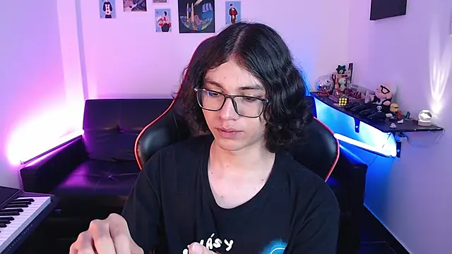 malik harrison   online show from 02-11-25, 05:29