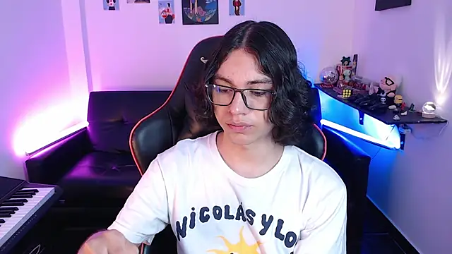 malik harrison   online show from 02-12-25, 05:16