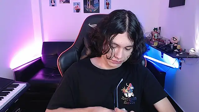 malik harrison   online show from 02-15-25, 02:44