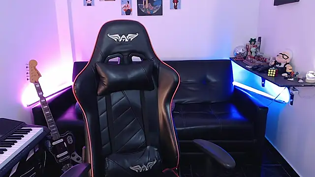 malik harrison   online show from 03-04-25, 05:34