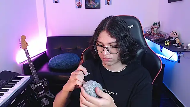 malik harrison   online show from 03-05-25, 06:12