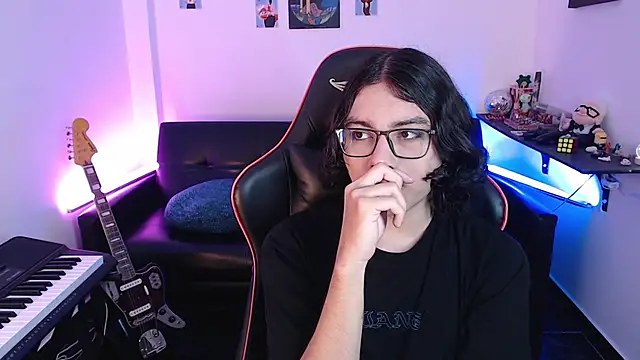 malik harrison   online show from 03-06-25, 04:17