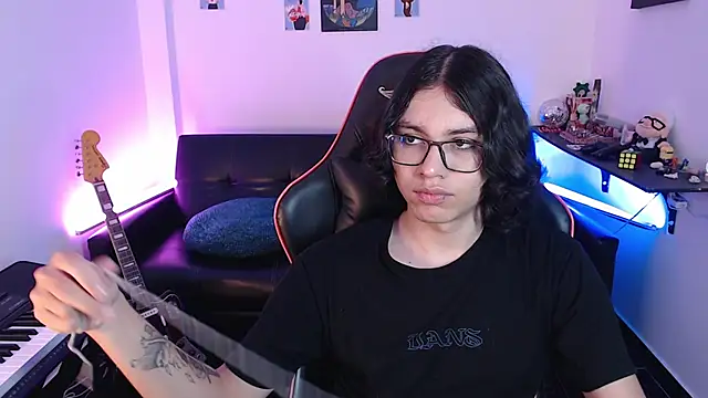 malik harrison   online show from 03-06-25, 07:21