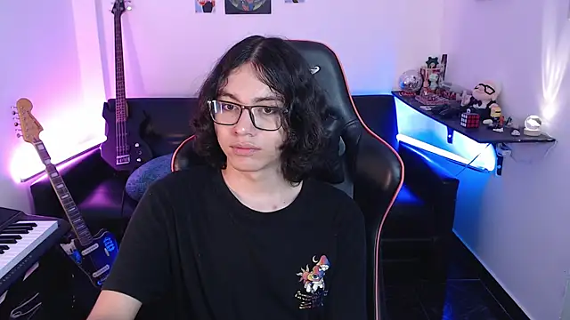 malik harrison   online show from 03-09-25, 06:11