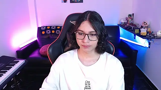 malik harrison   online show from 03-16-25, 02:55