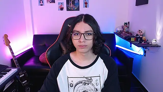 malik harrison   online show from 03-21-25, 03:02