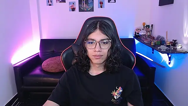 malik harrison   online show from 09-10-25, 02:50