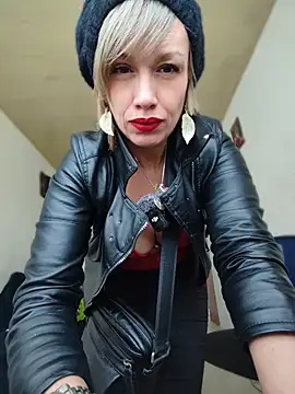sexymarilyncolombia online show from 03-13-26, 02:45